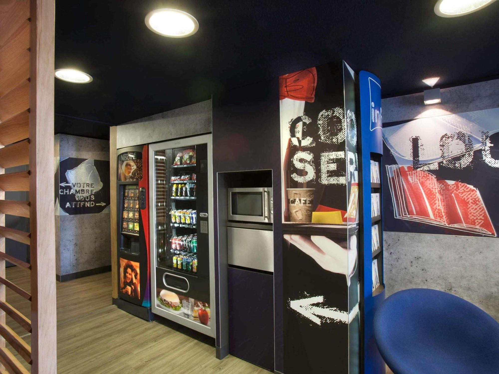 ibis budget Antibes Sophia Antipolis Vallauris Exterior foto